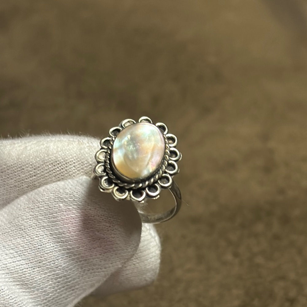 Vintage Mexico Taxco Sterling 925 mother of pearl shell ring size 5.5